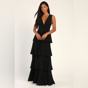 Lulus Amazing Evening Black Tiered Maxi Dress medium new with defect, as is***